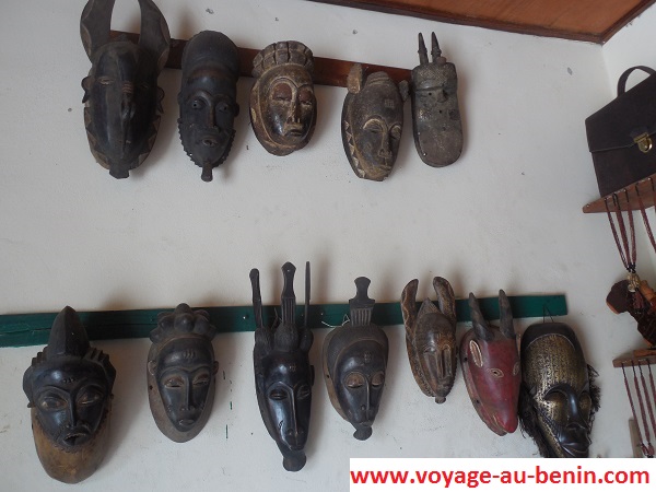 Visiter à Cotonou le centre de la promotion artisanale