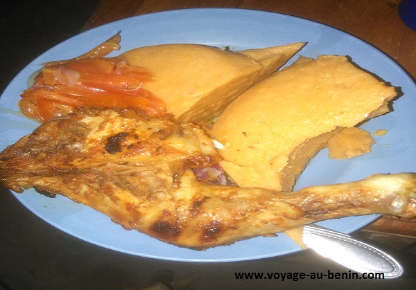 plat de amiwo dans la cuisine béninoise