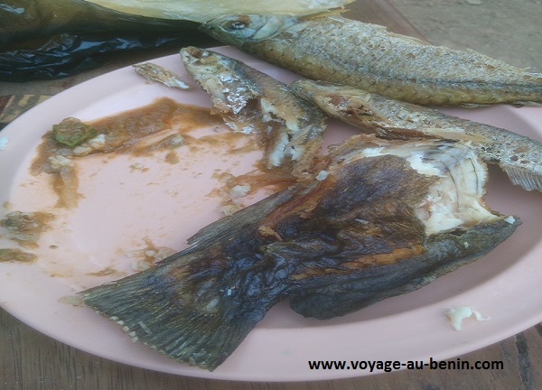 poisson frit et cuisine béninoise