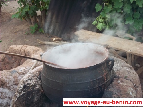 Boire du tchoukoutou au Bénin, comment se prépare le tchoukoutou